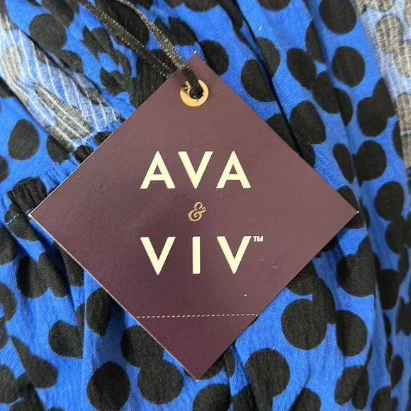 Ava & Viv Vibrant Blue& Black Polka Dot Knot Front Sweetheart Blouse Plus Size - Picture 7 of 10